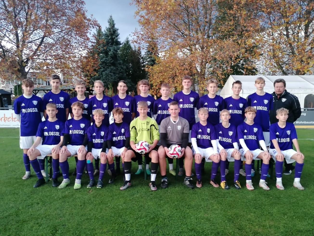 Gehören in der Landesklasse zur Spitzengruppe: Die U15-Junioren 2023/2024 des VfL Pirna. Foto: VfL