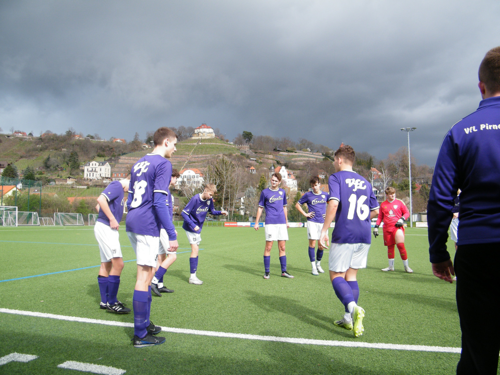 Gute Truppe! Die B-Junioren des VfL Pirna verbinden Zusammenhalt, Leidenschaft und Technik. Foto: VfL/Kassandra Große