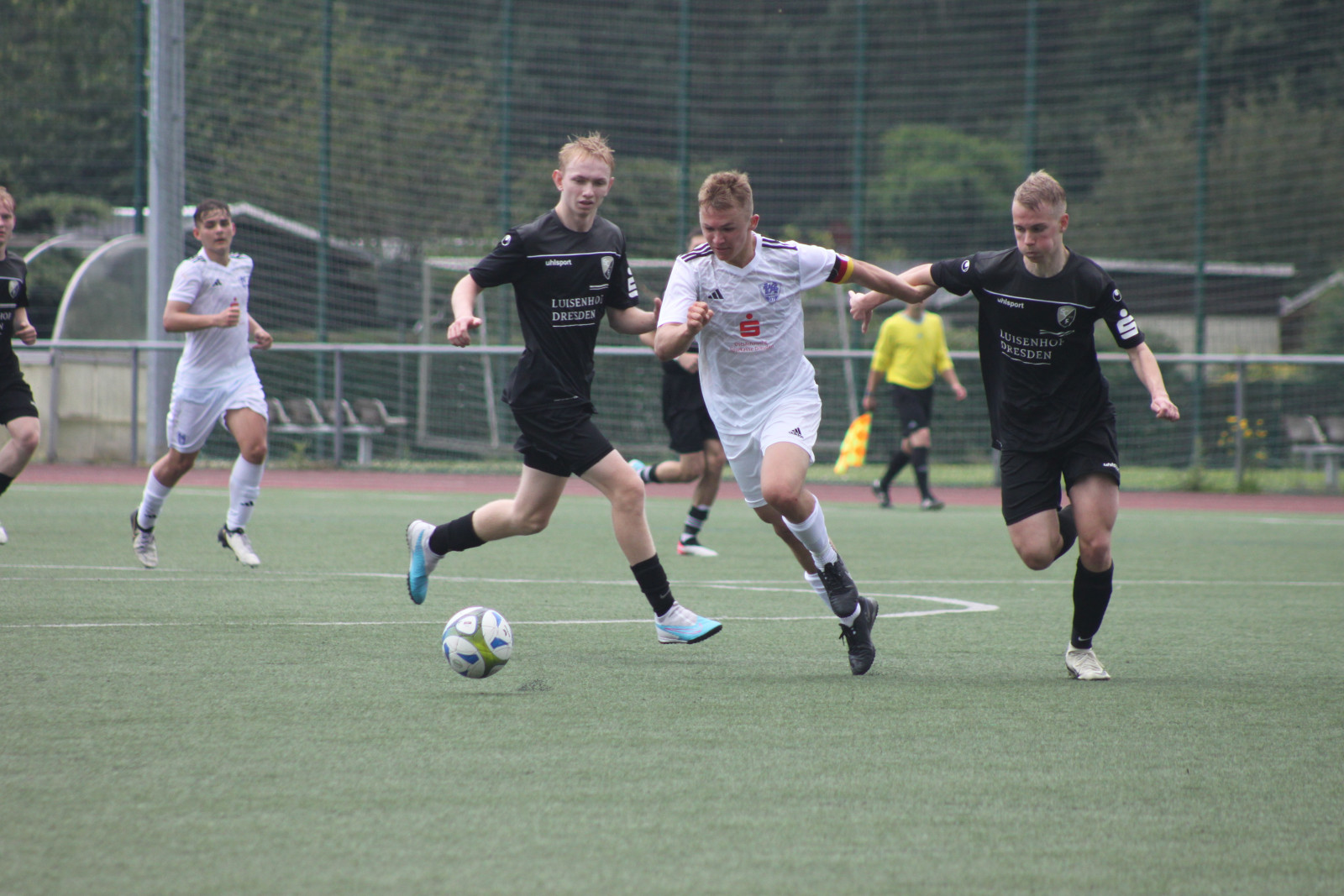 Der VfL-Nachwuchs präsentierst sich am liebsten auch durchsetzungsstark. Foto: VfL/Maximilian Arlt