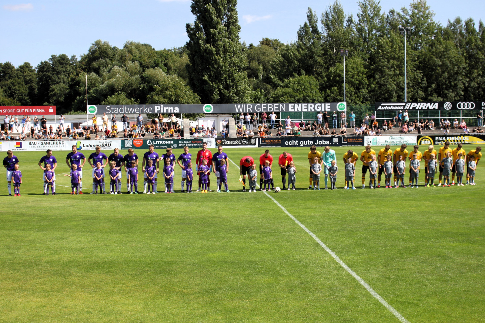 Bei besonderen Spielen herrscht im Willy-Tröger-Stadion eine tolle Kulisse. Foto: VfL/Maximilian Arlt/Kassandra Große