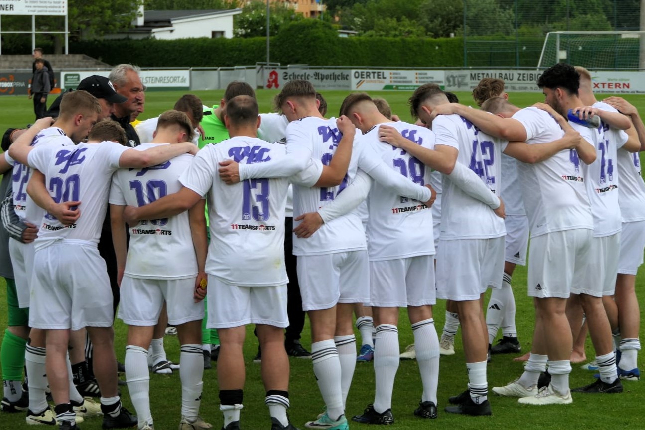 Zusammenhalt und Teamgeist spielen in der jungen Pirnaer Mannschaft eine große Rolle. Foto: VfL