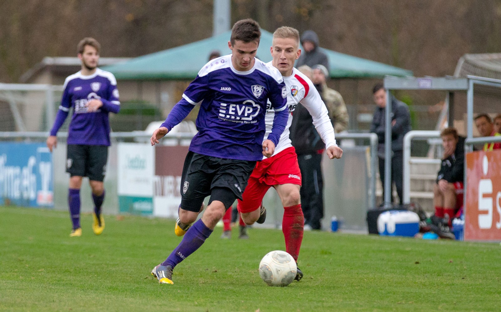 Purer Offensivdrang! VfL-Spieler Martin Schmidt am Ball. Foto: Marko Förster