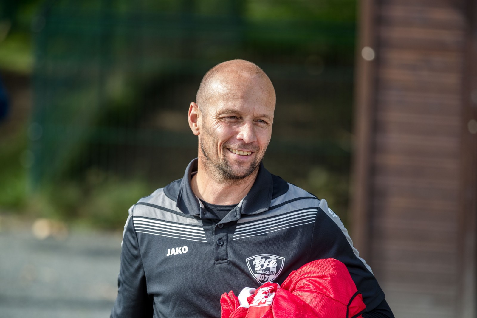 Optimistisch und ehrgeizig: VfL-Trainer Nico Däbritz. Foto: Marko Förster