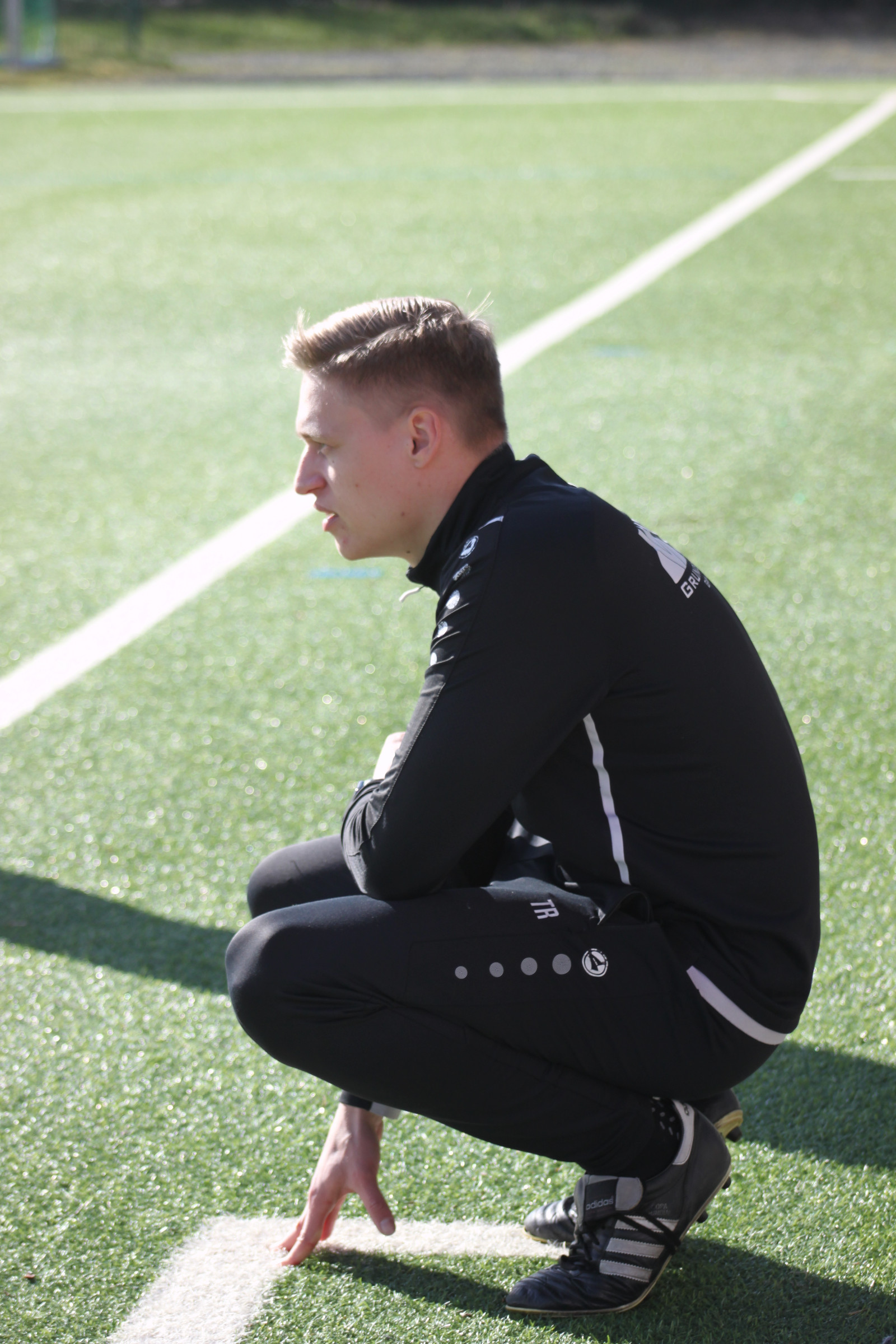 Alles im Blick: VfL-Trainer Edgar Sturm. Foto: VfL/Maximilian Arlt