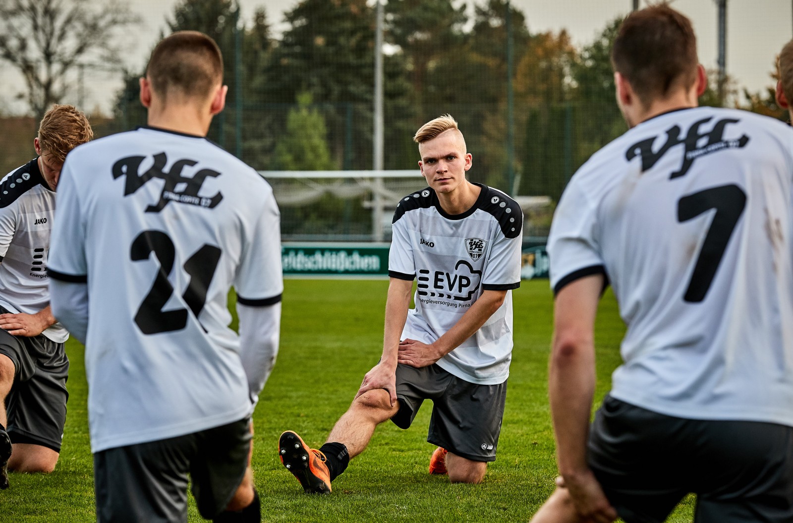 Nach dem Spiel ist vor dem Spiel: Der VfL Pirna bereitet sich auf die nächste Aufgabe vor. Foto: Marko Förster