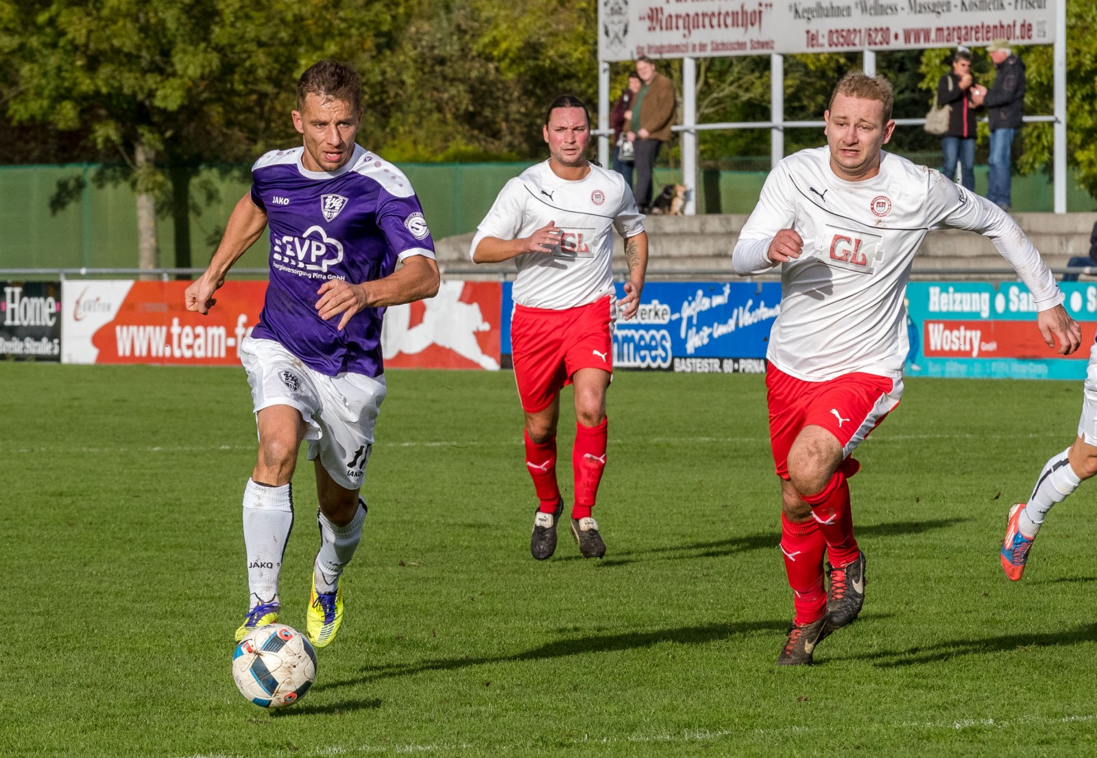 Mit Zug zum Tor: VfL-Angreifer Ronny Kreher weiß, wo der Strafraum liegt. Foto: Marko Förster