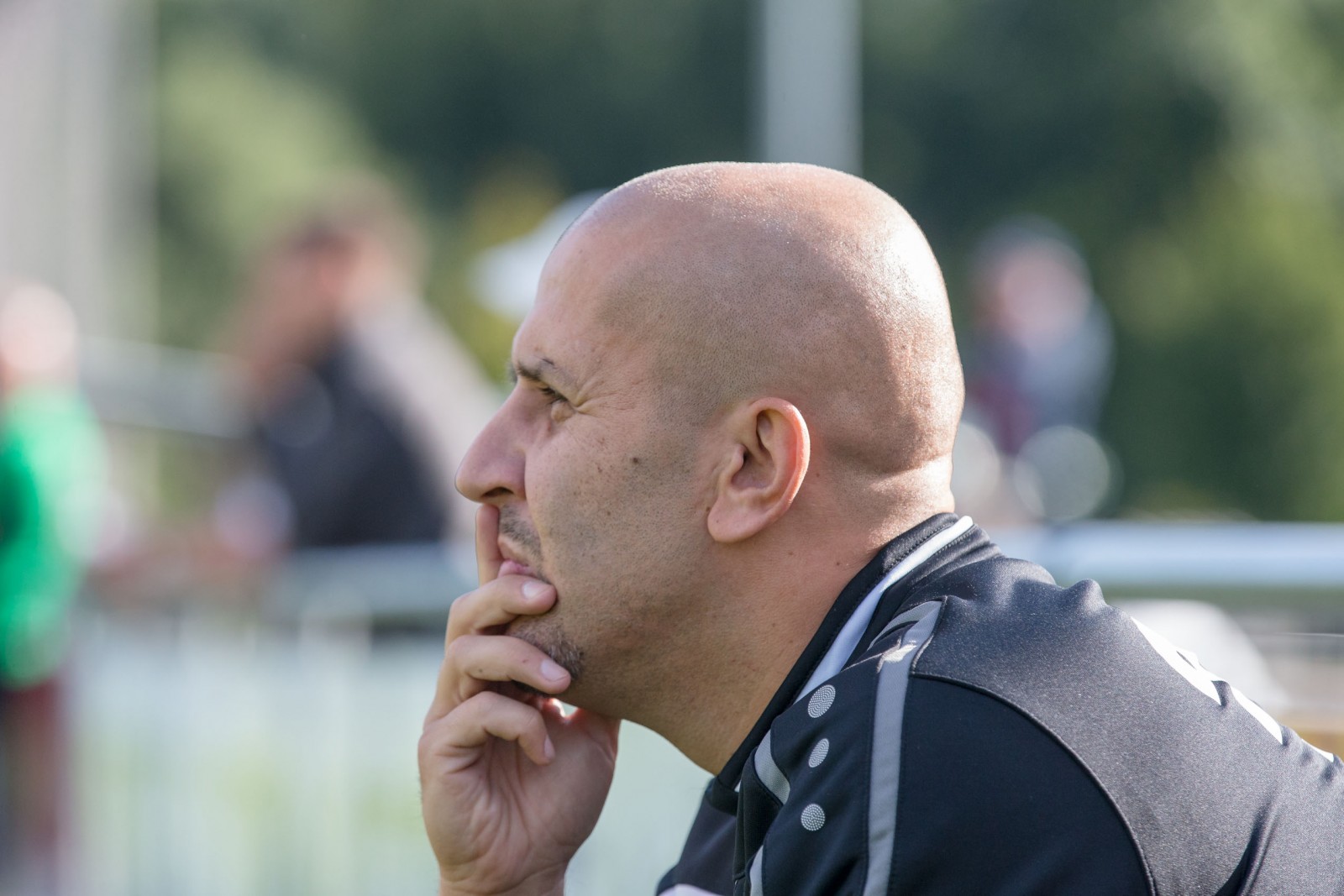 Akribisch und konzentriert: VfL-Trainer Elvir Jugo. Foto: Marko Förster