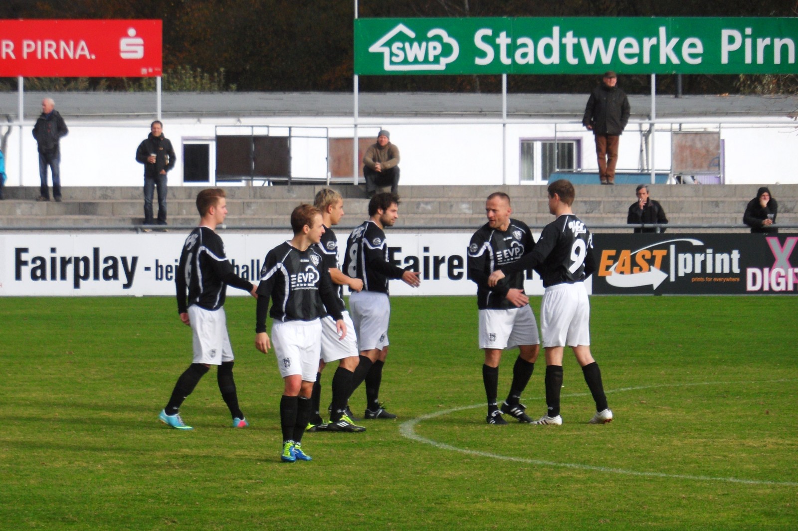 Teamgeist und Zusammenhalt machen die Copitzer stark. Foto: VfL/rz