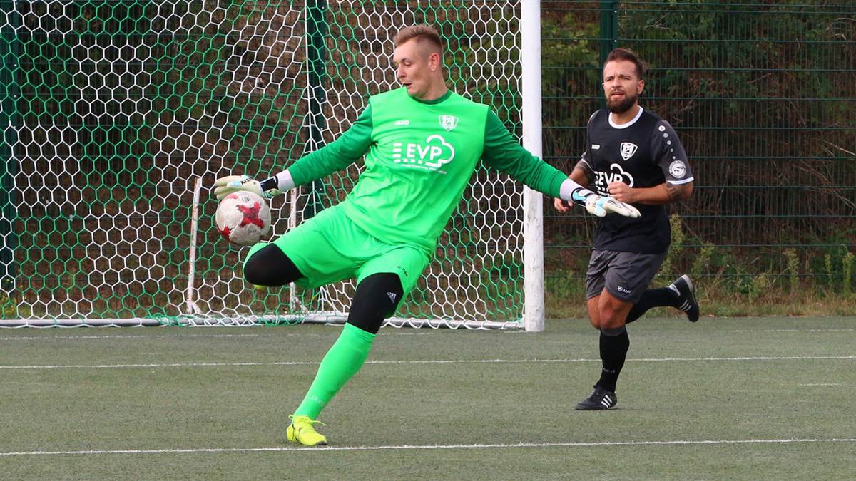 Starker Rückhalt, gute Technik: VfL-Keeper Ron Wochnik. Foto: DNN-Sportbuzzer