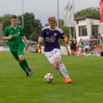 Enge Ballführung und dynamisch: Tobias Naumann vom VfL Pirna. Foto: Marko Förster