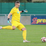 Ron Wochnik hält nicht nur seinen VfL-Kasten sauber, sondern ist auch ein mitspielender Keeper. Foto: www.denistrapp.de