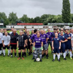 Sportlich-geselliges Miteinander im Willy-Tröger-Stadion: Mehrere Teams nahmen am Altherrenturnier des VfL Pirna-Copitz teil. Foto: VfL/rm