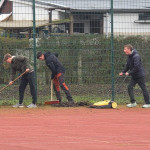 Beim VfL-Arbeitseinsatz haben viele Mitglieder und Ehrenamtler die Anlage gemeinsam "winterfest" gemacht. Foto: VfL/rm