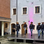 Line Dance vom VfL gastiert bei der Winter-Hofnacht an der Stadtbibliothek Pirna. Foto: VfL/privat