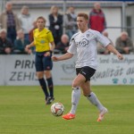 VfL-Flügelflitzer Marcel Reck führt den Ball eng am Fuß. Foto: Marko Förster