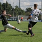 Packt ordentlich zu: VfL-Verteidiger Sebastian &quotBenny" Hempel. Foto: Marko Förster