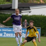 Sieger im Kopfballduell: VfL-Stürmer Ronny Kreher. Foto: Marko Förster
