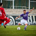 Kraftvoll und mit Maß: VfL-Spieler Eric Prentki schlägt eine Flanke. Foto: Marko Förster