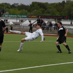 VfL-Angreifer Marcel Kleber setzt zum Fallrückzieher an. Foto: Marko Förster