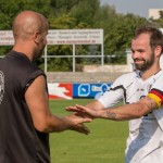 Abklatschen! VfL-Coach Elvir Jugo (li.) und Christoph Hartmann. Foto: Marko Förster