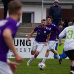 Hat den Blick für den Mitspieler: VfL-Spieler John-Benedikt Henschel. Foto: Marie Grasse