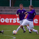 Behauptet sich auch unter Gegnerdruck: VfL-Spieler Jakob Funken. Foto: Marie Grasse